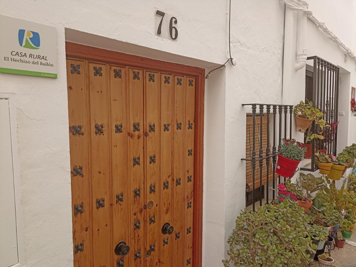 Hostal El Hechizo Del Bailón Zuheros Exterior foto